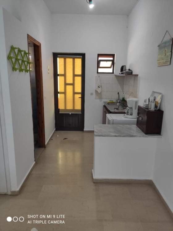 Lina Studios Mesongí Buitenkant foto